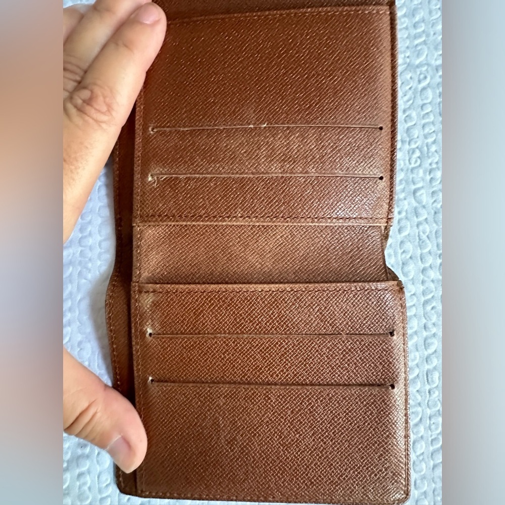 Louis Vuitton Monogram Bifold Wallet with Dust Bag - Authentic - Picture 7 of 13